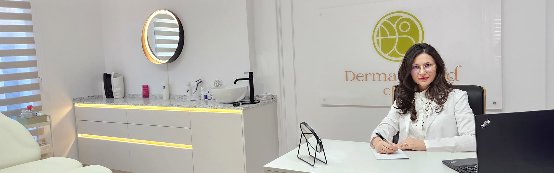 DermaSquad clinica medicala de estetica si dermatologie